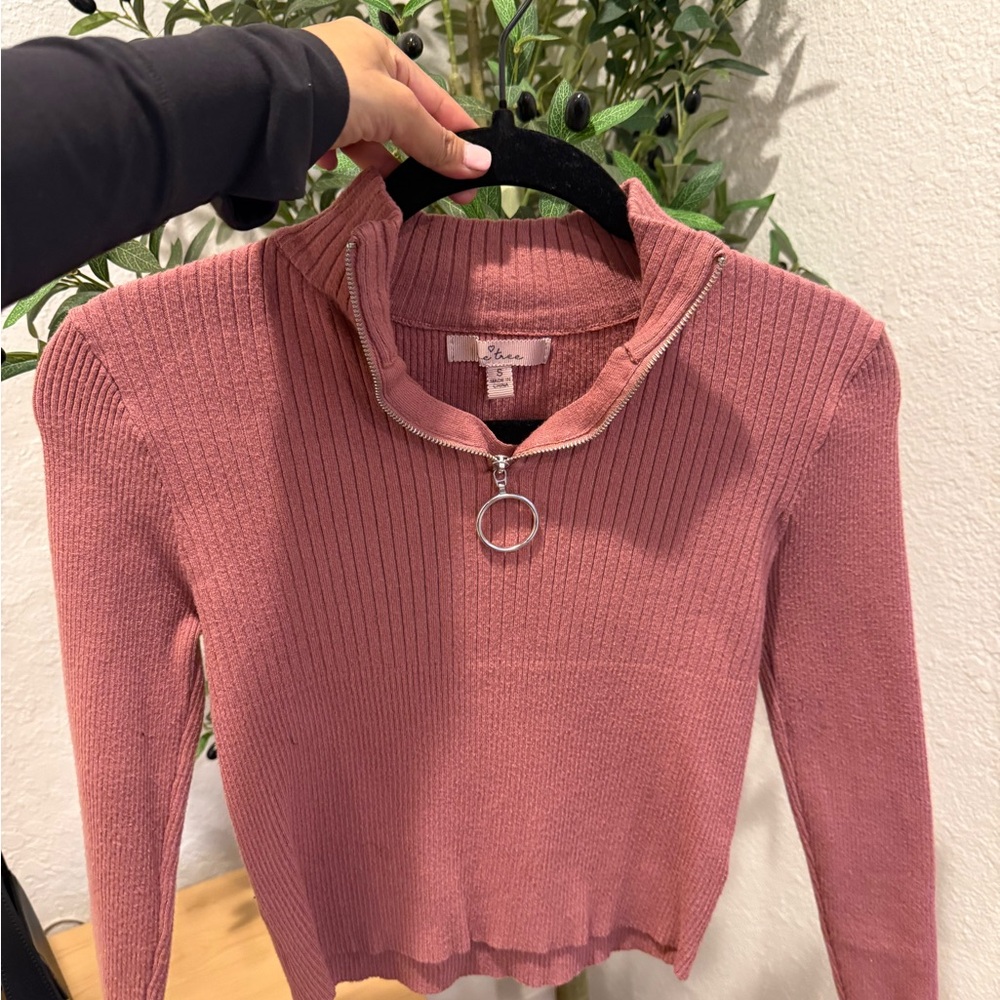 Xhilaration Dusty Pink Ribbed Zip-Up Top